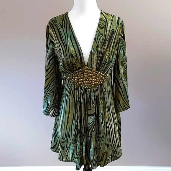 Beaded Waist Detail Top - Picture 1 of 8